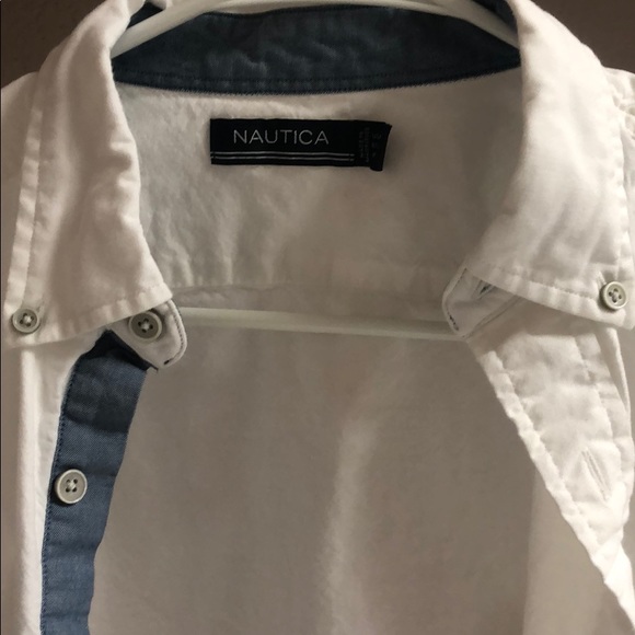 Button down - Picture 2 of 2